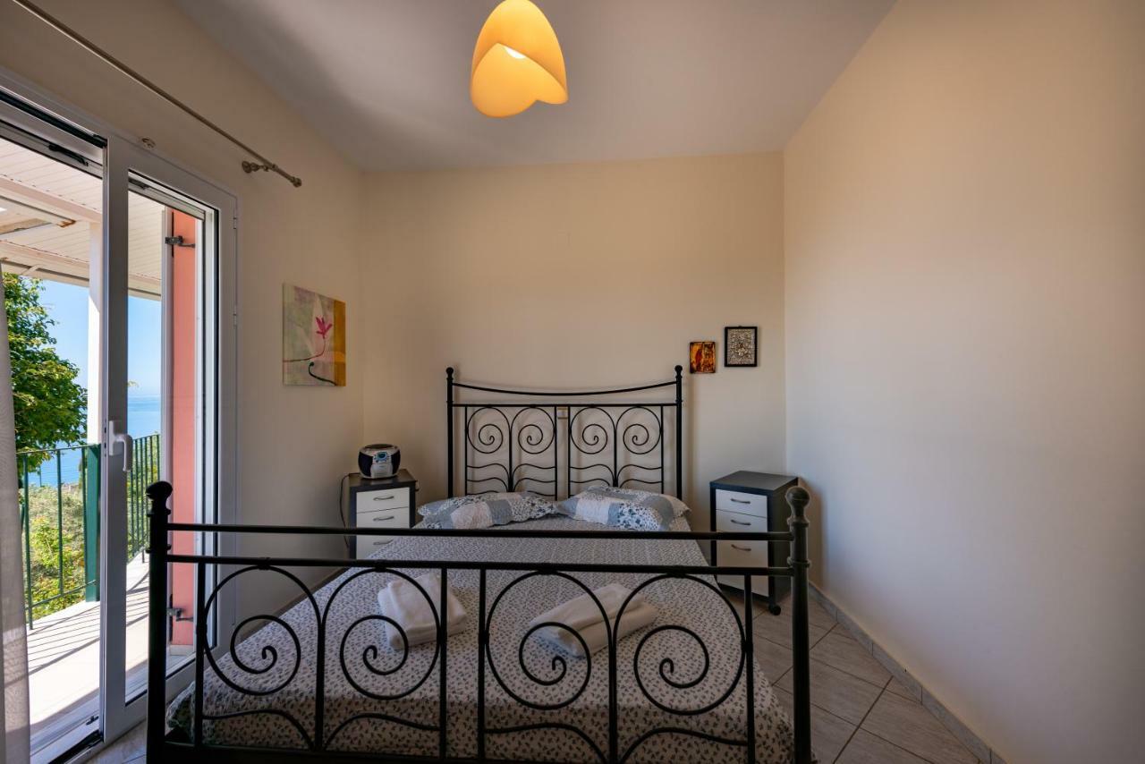 Ioannis House Sea View-Perfect Family Holidays Lourdata  Extérieur photo